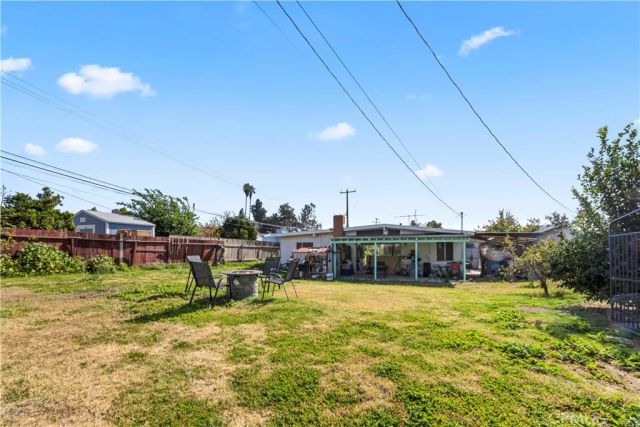 1947 Arthur, Pomona, CA 91768