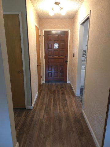 1601 Jacquelyn Way, Modesto, CA 95355