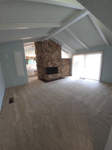 1601 Jacquelyn Way, Modesto, CA 95355