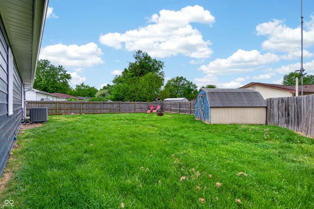 1063 Dutchman Lane, Seymour, IN 47274
