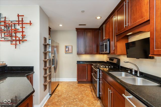 2105 N Meridian Street 203, Indianapolis, IN 46202