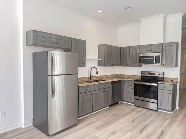 3233 Real Street A, Houston, TX 77087