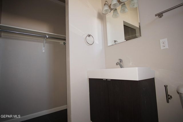 6262 Woodrow Bean Transmountain 15, El Paso, TX 79924