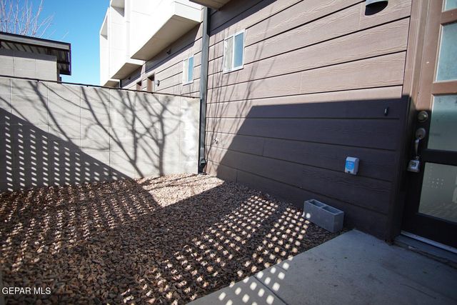 6262 Woodrow Bean Transmountain 15, El Paso, TX 79924