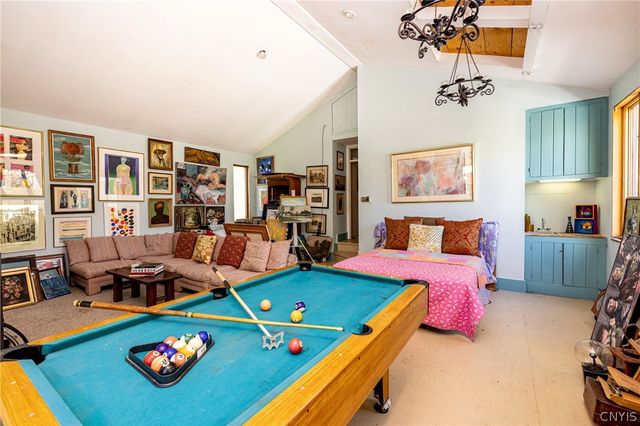 1900 Rose Hill Road, Skaneateles, NY 13152