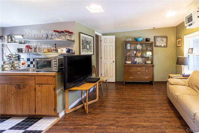 1900 Rose Hill Road, Skaneateles, NY 13152