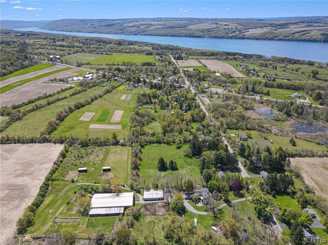 1900 Rose Hill Road, Skaneateles, NY 13152