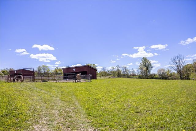 1900 Rose Hill Road, Skaneateles, NY 13152