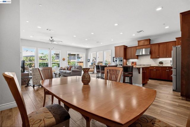 2105 RIOJA WAY, Brentwood, CA 94513