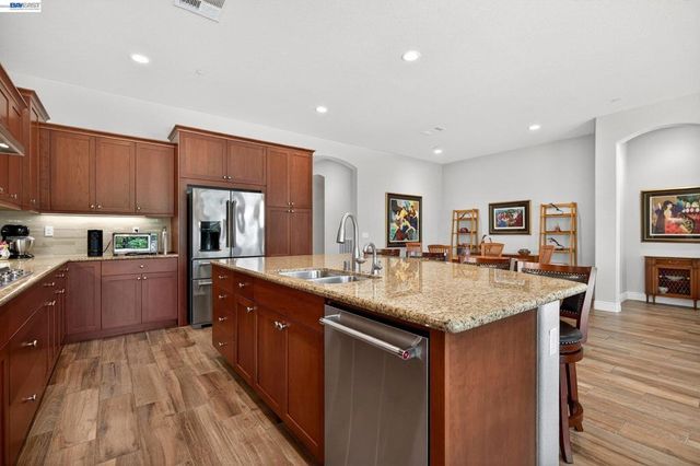 2105 RIOJA WAY, Brentwood, CA 94513