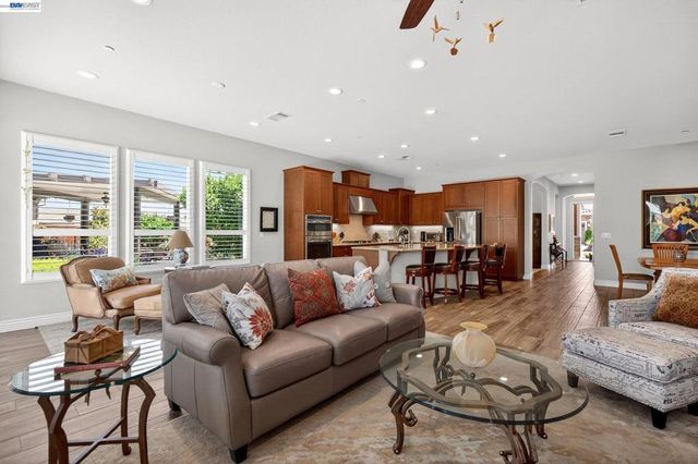 2105 RIOJA WAY, Brentwood, CA 94513