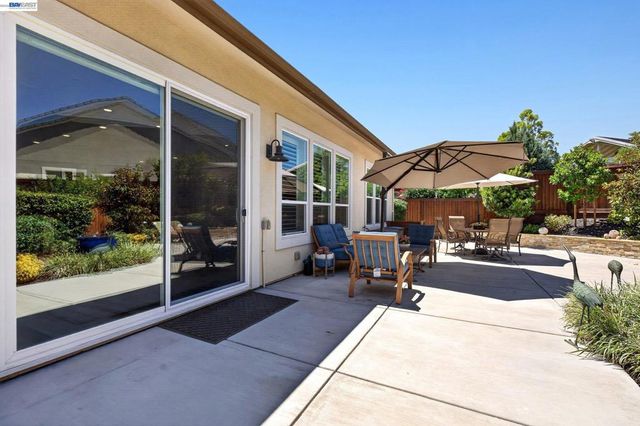 2105 RIOJA WAY, Brentwood, CA 94513