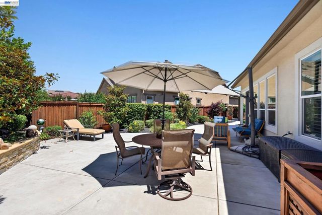 2105 RIOJA WAY, Brentwood, CA 94513
