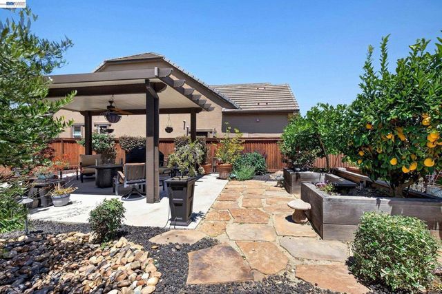 2105 RIOJA WAY, Brentwood, CA 94513