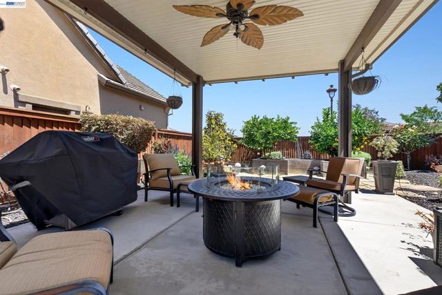2105 RIOJA WAY, Brentwood, CA 94513