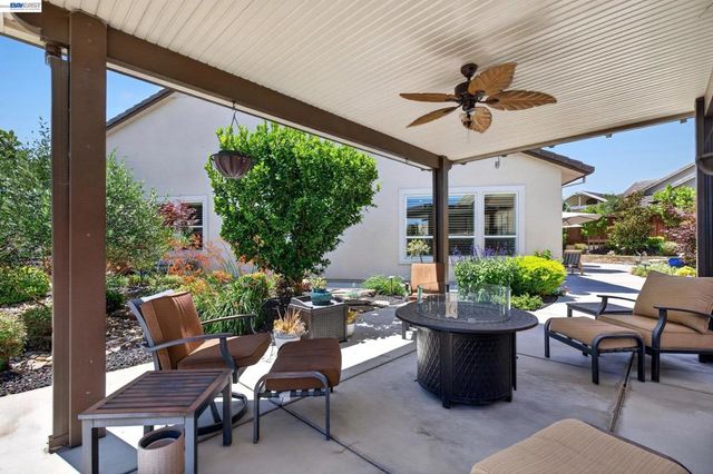 2105 RIOJA WAY, Brentwood, CA 94513