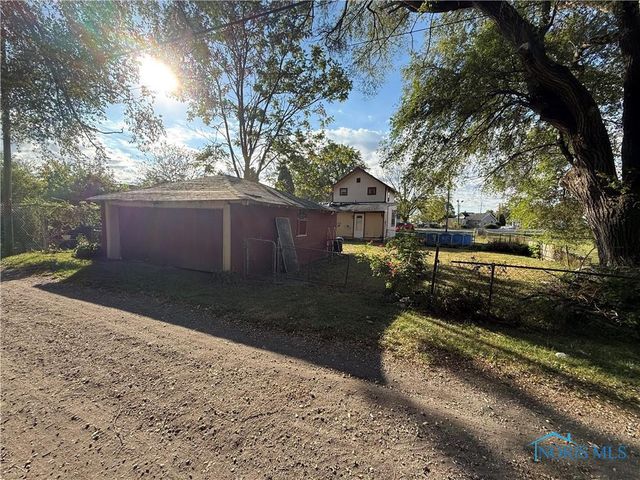 1219 Crystal Street, Toledo, OH 43605