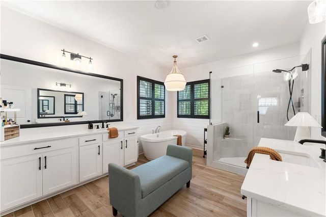 712 Bridgeview Drive, Canton, GA 30115