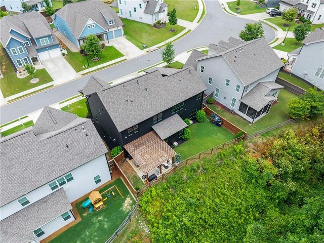 712 Bridgeview Drive, Canton, GA 30115