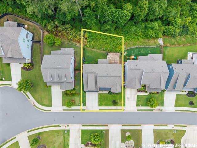 712 Bridgeview Drive, Canton, GA 30115