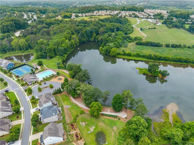 712 Bridgeview Drive, Canton, GA 30115