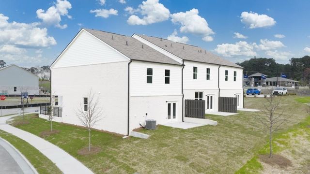 2334 Carlton Parkway, Douglasville, GA 30135