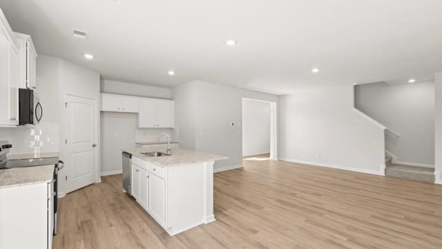 2334 Carlton Parkway, Douglasville, GA 30135