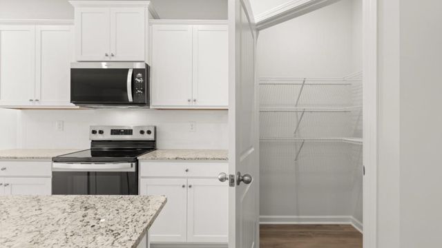 2334 Carlton Parkway, Douglasville, GA 30135