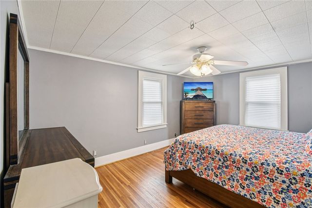 136 Avondale Road, Irondequoit, NY 14622