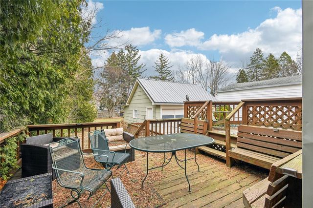 136 Avondale Road, Irondequoit, NY 14622