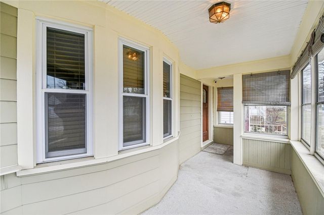 136 Avondale Road, Irondequoit, NY 14622