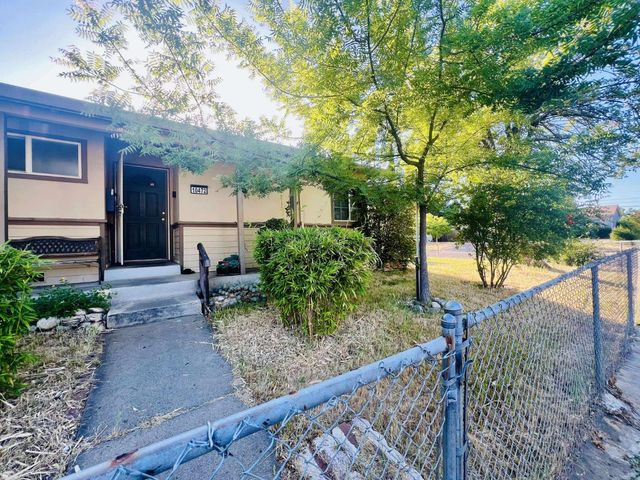 10472 Abbottford Way, Rancho Cordova, CA 95670