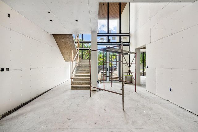 1505 NE 4th Avenue, Boca Raton, FL 33432