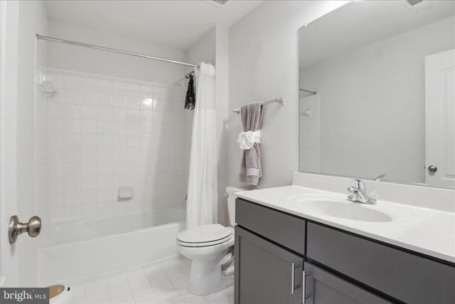 15384 BALLERINA LOOP, Woodbridge, VA 22193
