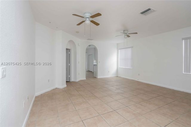 3955 NE 11th Dr 3955, Homestead, FL 33033