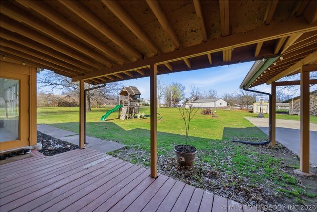 9211 N 155th East Avenue N, Owasso, OK 74055