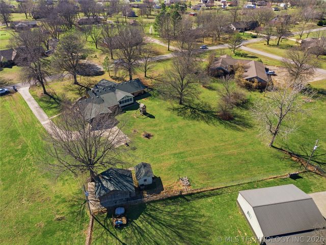 9211 N 155th East Avenue N, Owasso, OK 74055