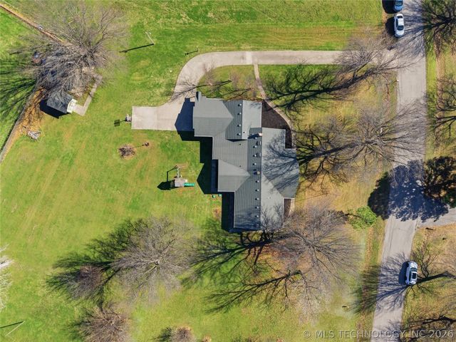 9211 N 155th East Avenue N, Owasso, OK 74055