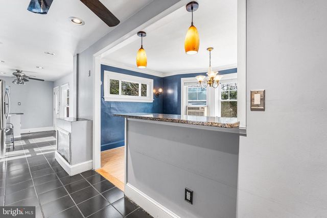 295 BRADDOCK AVE, Lansdowne, PA 19050