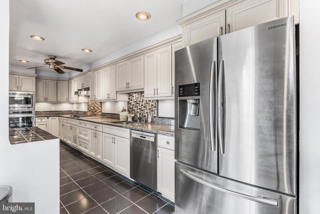 295 BRADDOCK AVE, Lansdowne, PA 19050