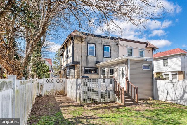 295 BRADDOCK AVE, Lansdowne, PA 19050