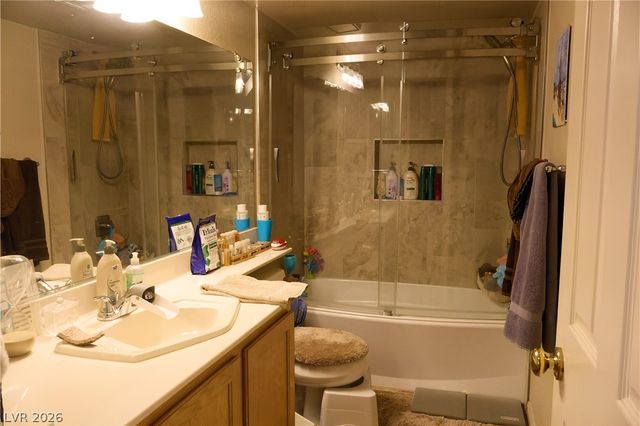 1804 Imperial Cup Drive, Las Vegas, NV 89117