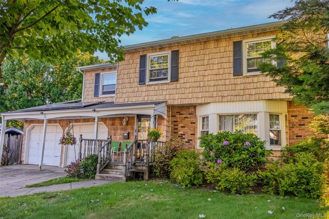 96 Hudson Avenue, Brentwood, NY 11717