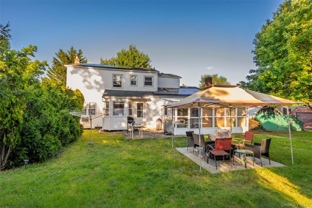 96 Hudson Avenue, Brentwood, NY 11717