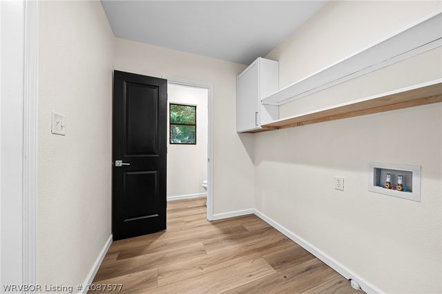 9609 Jenny Lind, Fort Smith, AR 72908