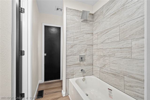 9609 Jenny Lind, Fort Smith, AR 72908