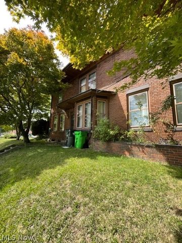 528 Lincoln Way E, Massillon, OH 44646