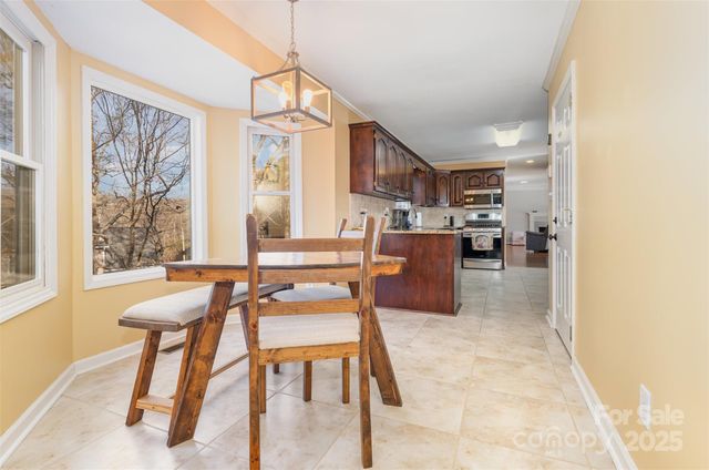 2640 Petersburg Court, Gastonia, NC 28056