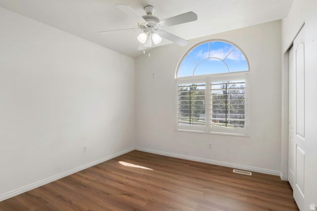 43 E PEACHTREE DR, Centerville, UT 84014