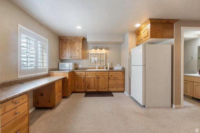 43 E PEACHTREE DR, Centerville, UT 84014